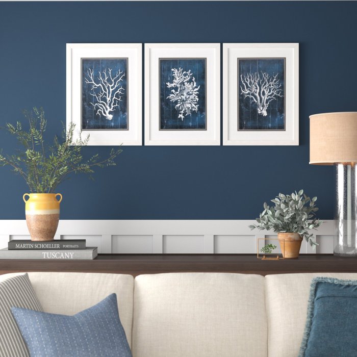 Blue grey wall decor