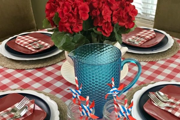 Red white and blue table decor