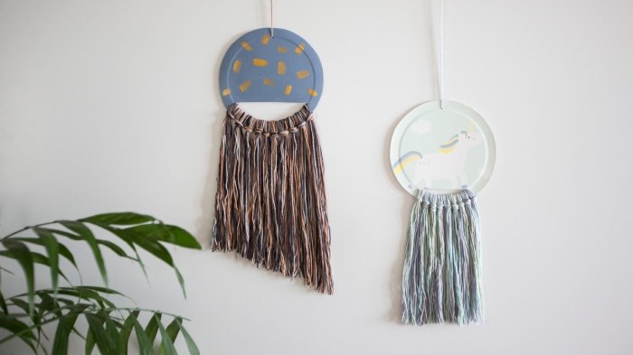 Yarn wall decor diy