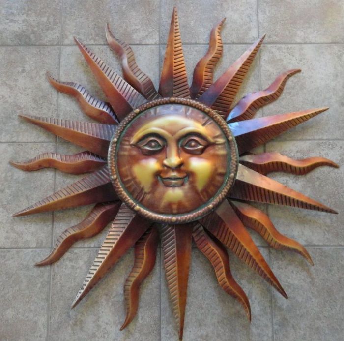 Metal wall decor sun