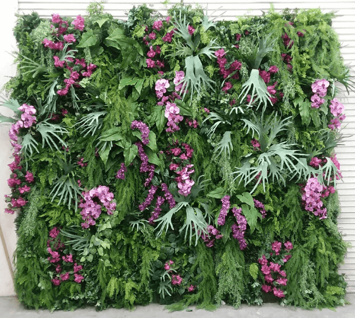 Artificial flower wall decor