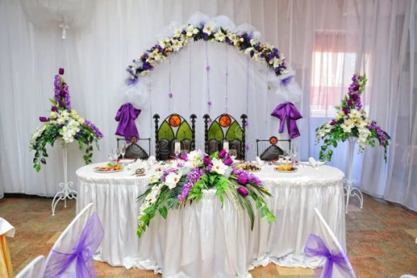 Marthastewartweddings arrangement